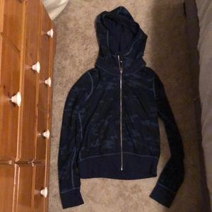 Lululemon camo 6 zip up